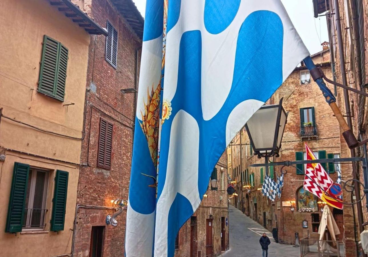 Gli Archi Nel Cuore Di Σιένα Εξωτερικό φωτογραφία