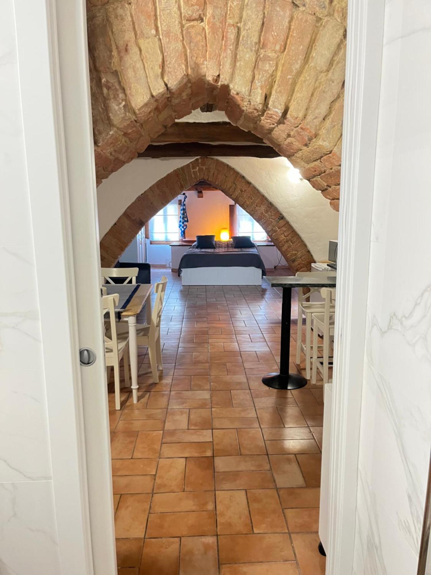 Gli Archi Nel Cuore Di Σιένα Εξωτερικό φωτογραφία